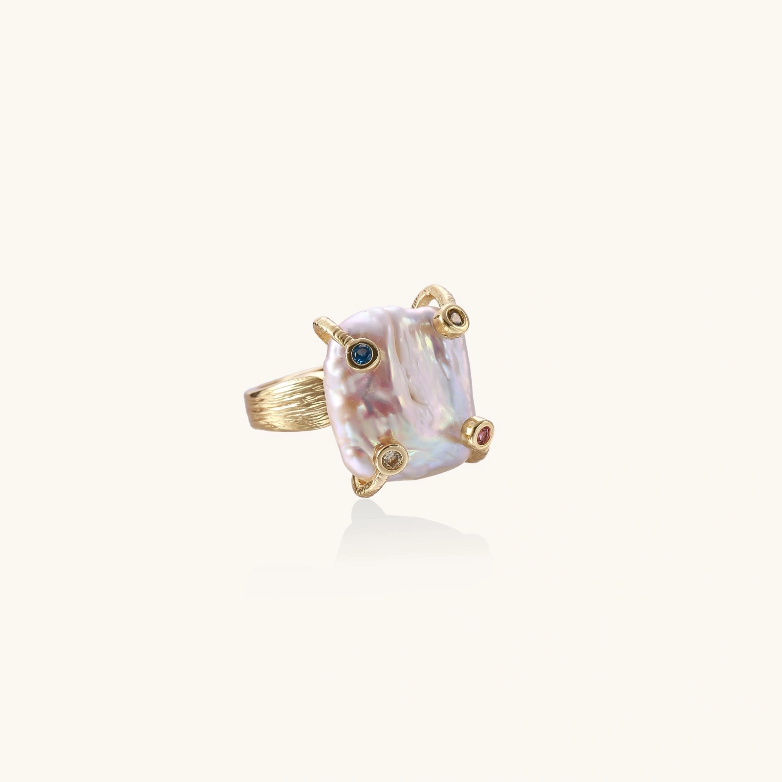 Anillo Declaración de Perla Barroca - Enfoque alternativo | Joyería RABHA